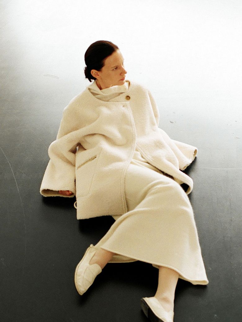 Collarless Mustang Jacket_Ivory