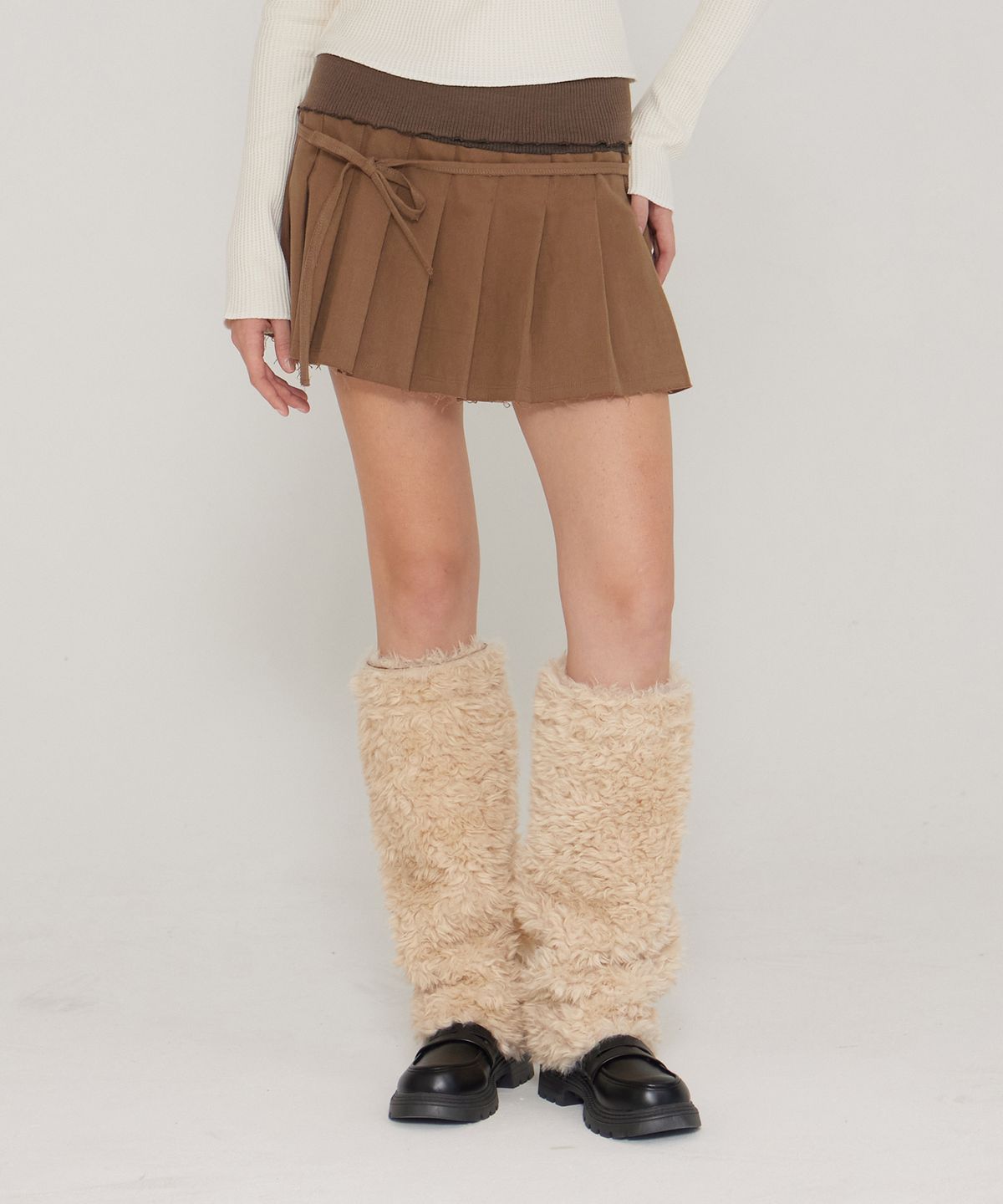 디어스토커(DEARSTALKER) ZIA WAIST TIE PLEATS MINI SKIRT - MOCHA