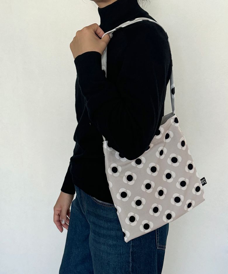 dot flower mini bag