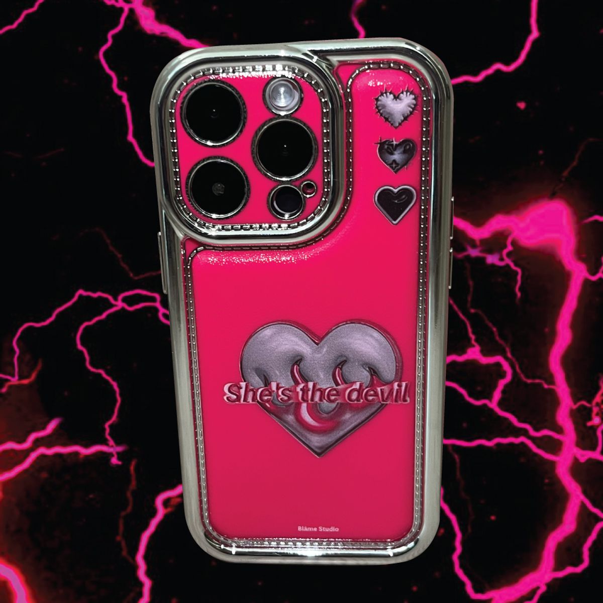 블레임 스튜디오(BLAMESTUDIO) Shes the devil hot pink case