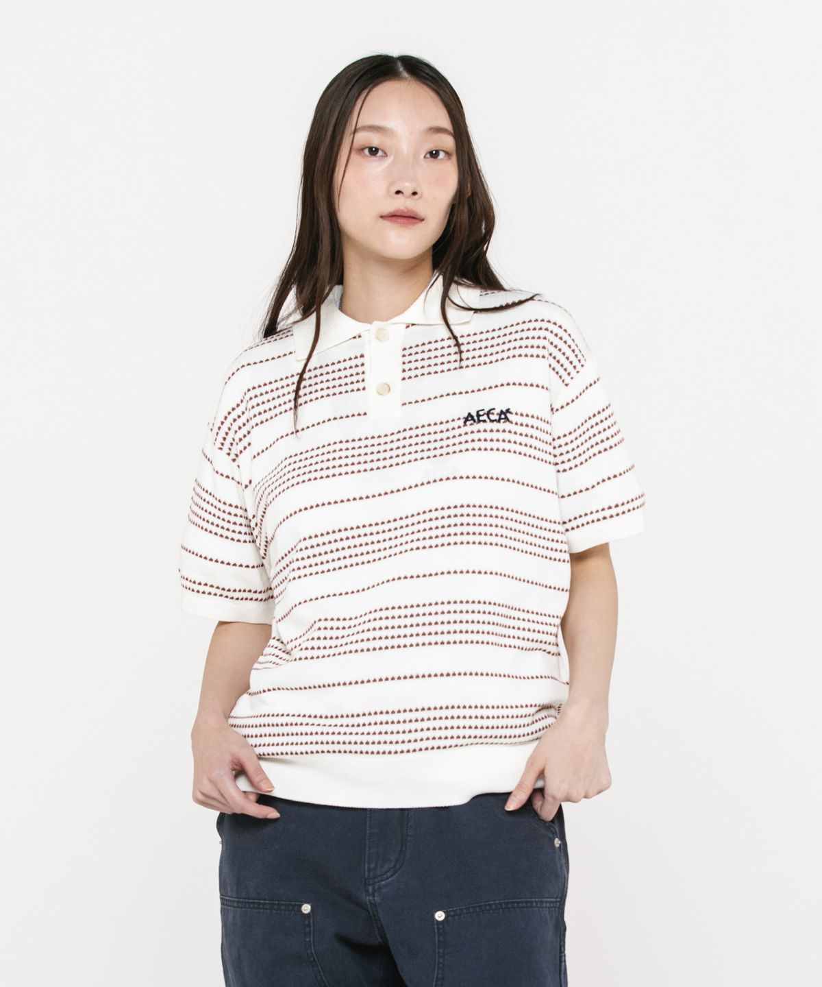 에이카화이트(AECA) STRIPE STRUCTURE COLLAR NECK HALF KNIT-WHITE/BROWN