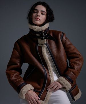 W 프리미엄 버팔로 무스탕 브라운