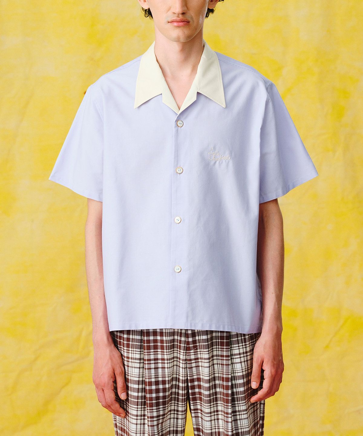 레이트 체크아웃(LATE CHECKOUT) (U) 숏 슬리브 셔츠 라일락 SHORT SLEEVE SHIRT LILIAC