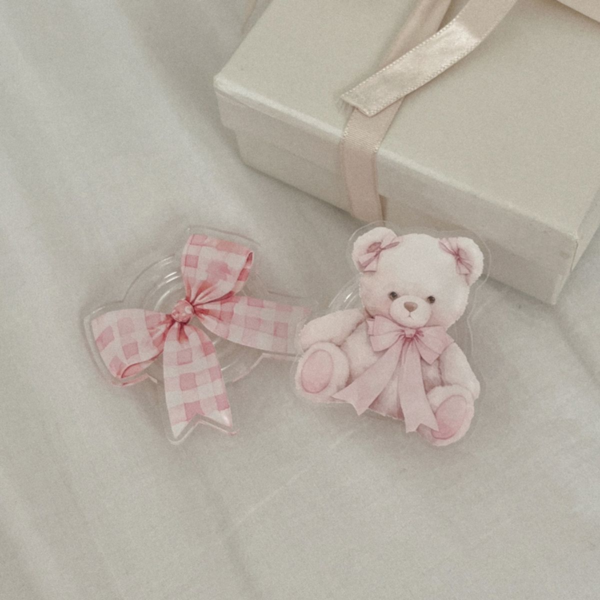 메이드모먼(MADEMOMENT) pink bear 디자인 [아크릴스마트톡]