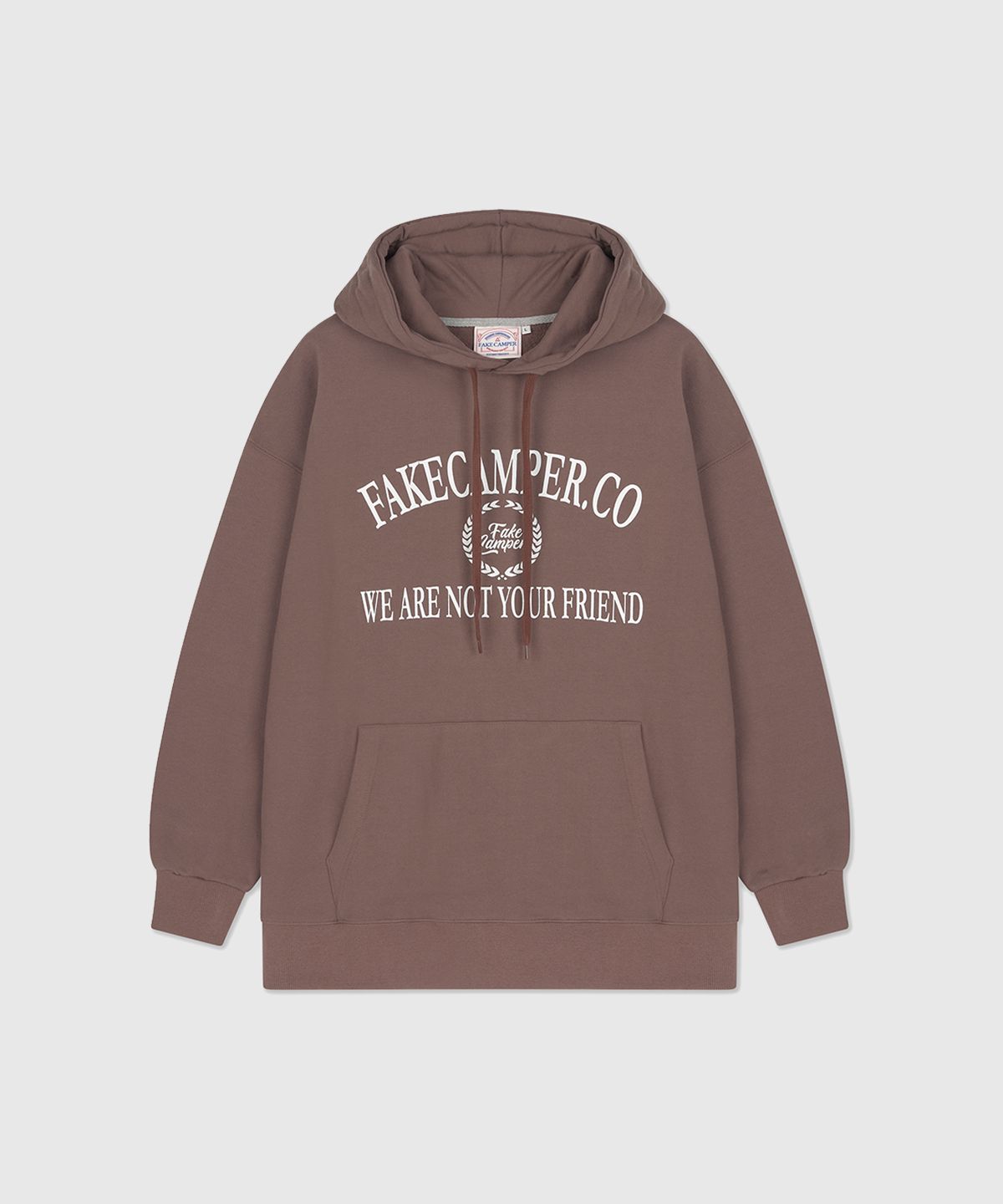 페이크캠퍼(FAKE CAMPER) CO 로고 크랙 그래픽 후드티 [D.BEIGE]