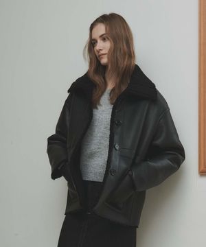 오버사이즈 하프 무스탕 코트 [블랙]