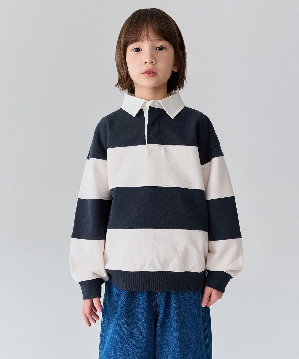 무신사 스탠다드 키즈(MUSINSA STANDARD KIDS) 오버사이즈 스트라이프 럭비 스웨트셔츠 [네이비/크림]