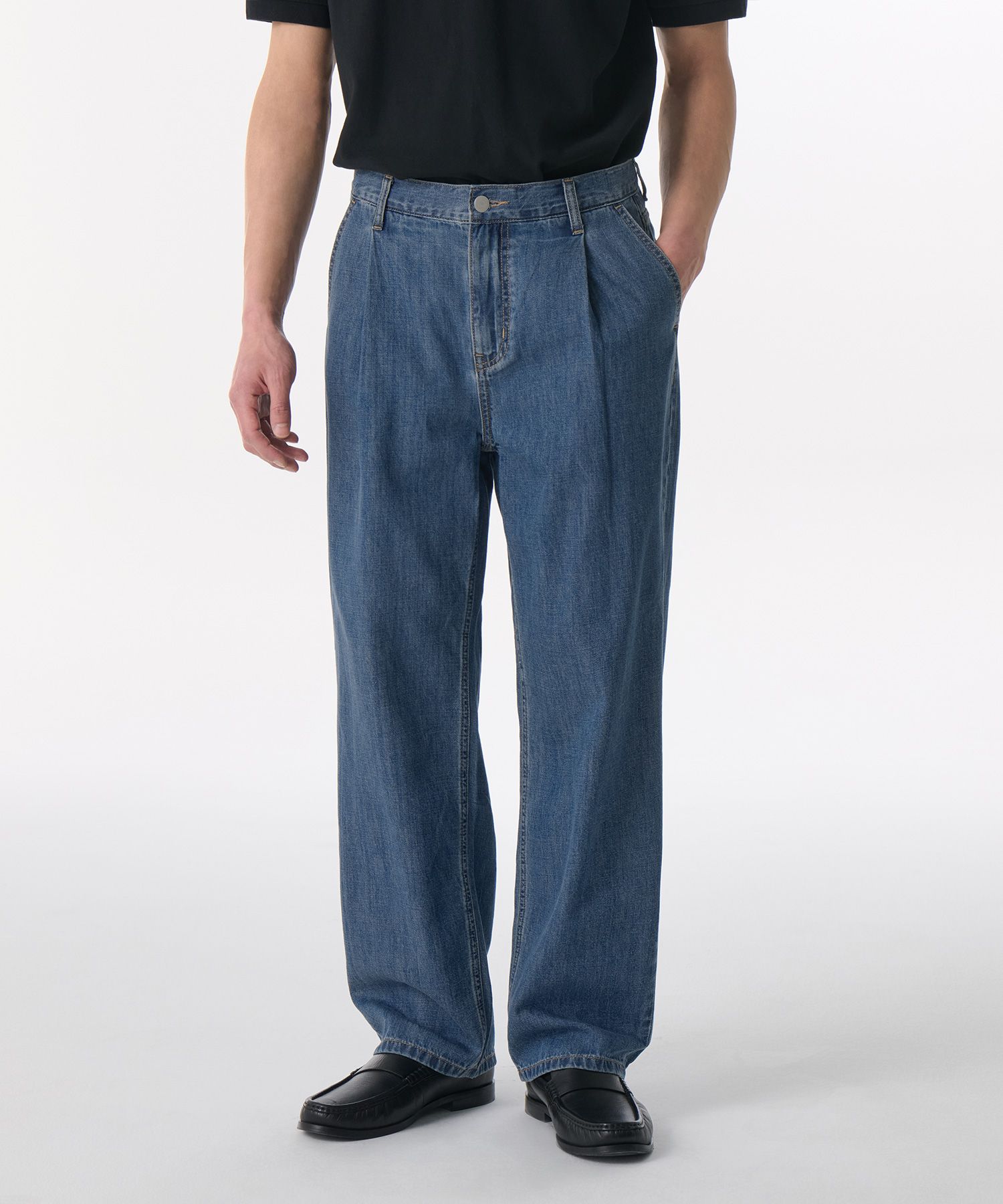 ★MUSINSA STANDARD★ Lightweight One Tuck Regular Fit Denim MUSINSA | MUSINSA STANDARD Lightweight One Tuck Regular Fit