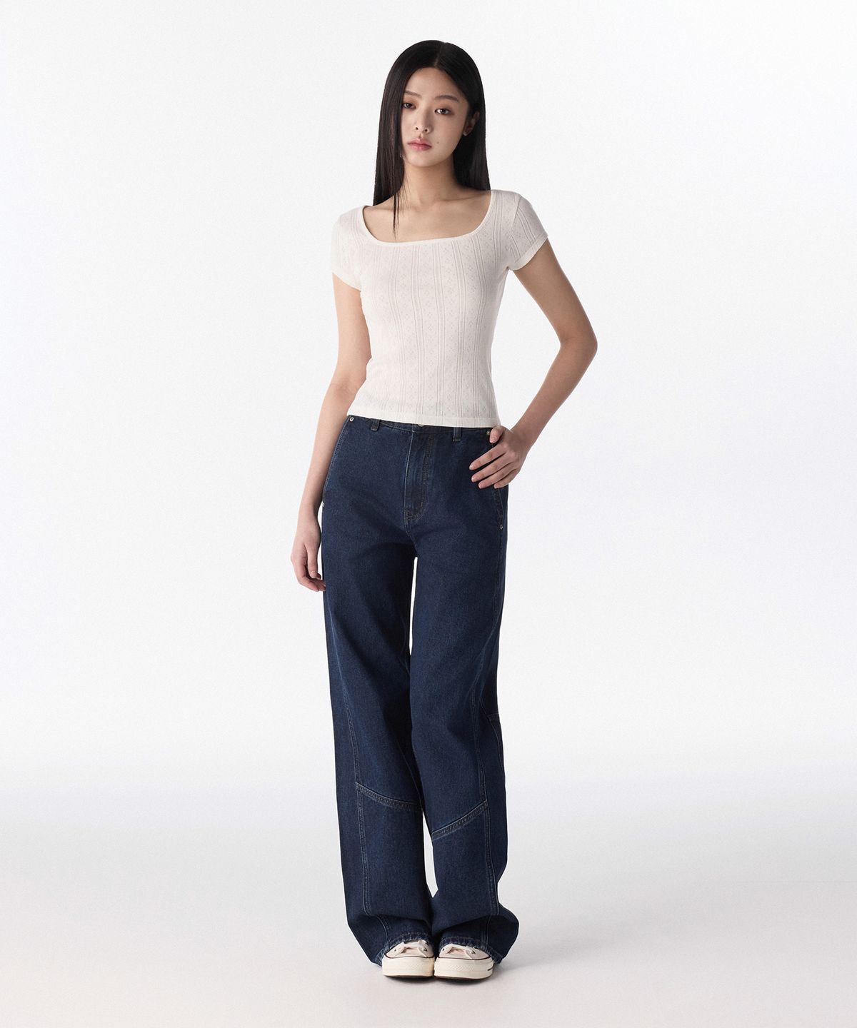 무신사 스탠다드 우먼(MUSINSA STANDARD WOMAN) 우먼즈 디바이디드 레귤러 핏 데님 팬츠 [다크 블루]