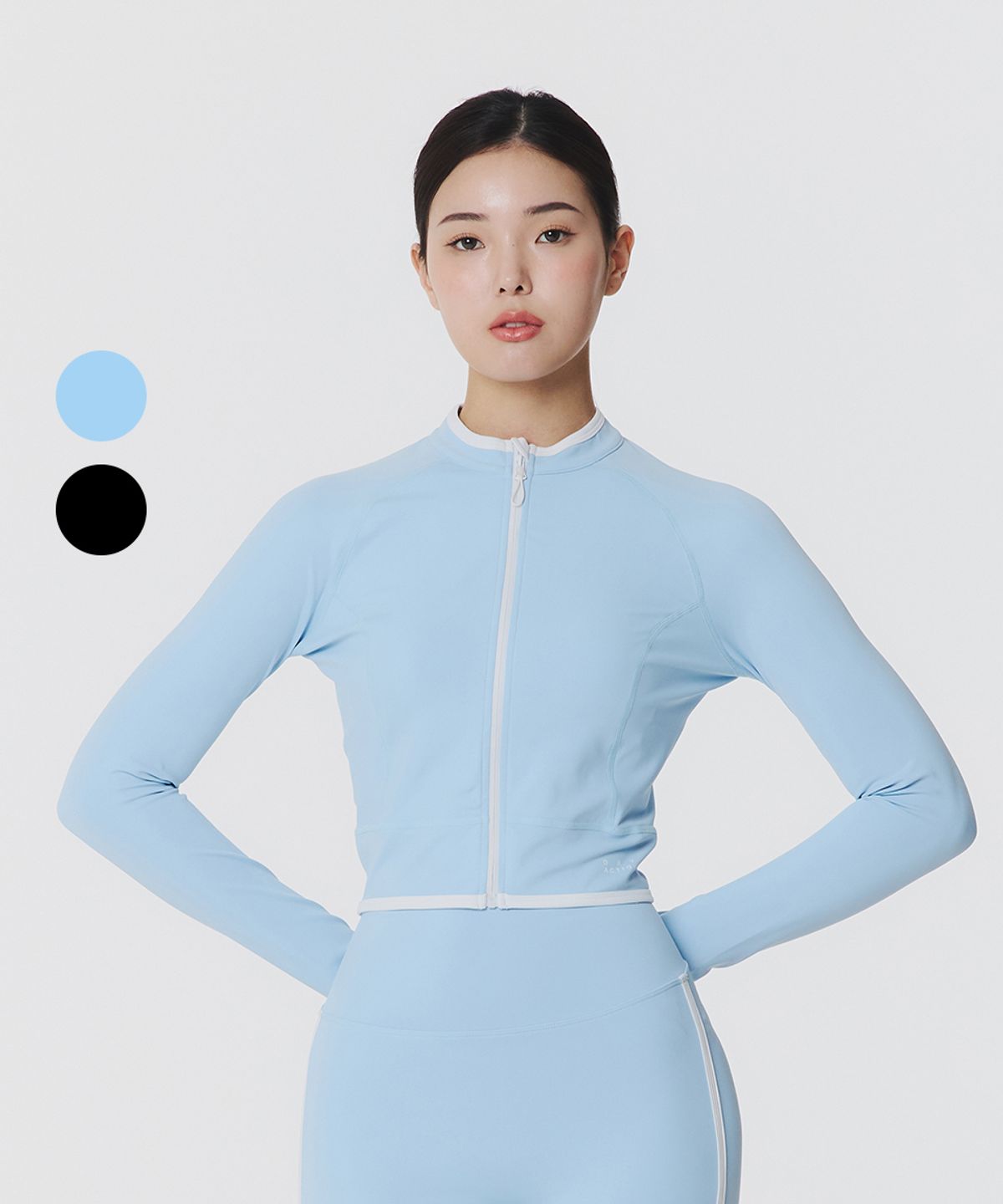 무신사 스탠다드 스포츠(MUSINSA STANDARD SPORTS) 크롭 래쉬가드 집업 우먼 (2color)