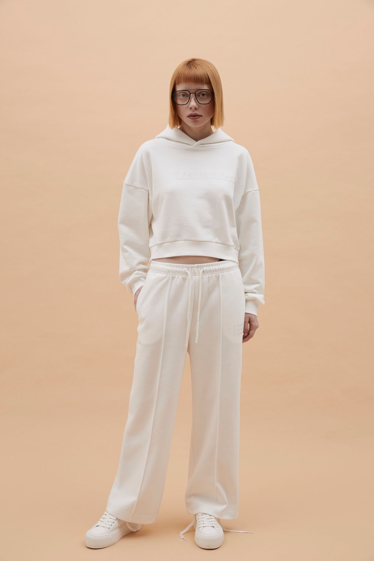 카먼트(K-GARMENT) W 크롭 후디 WHITE