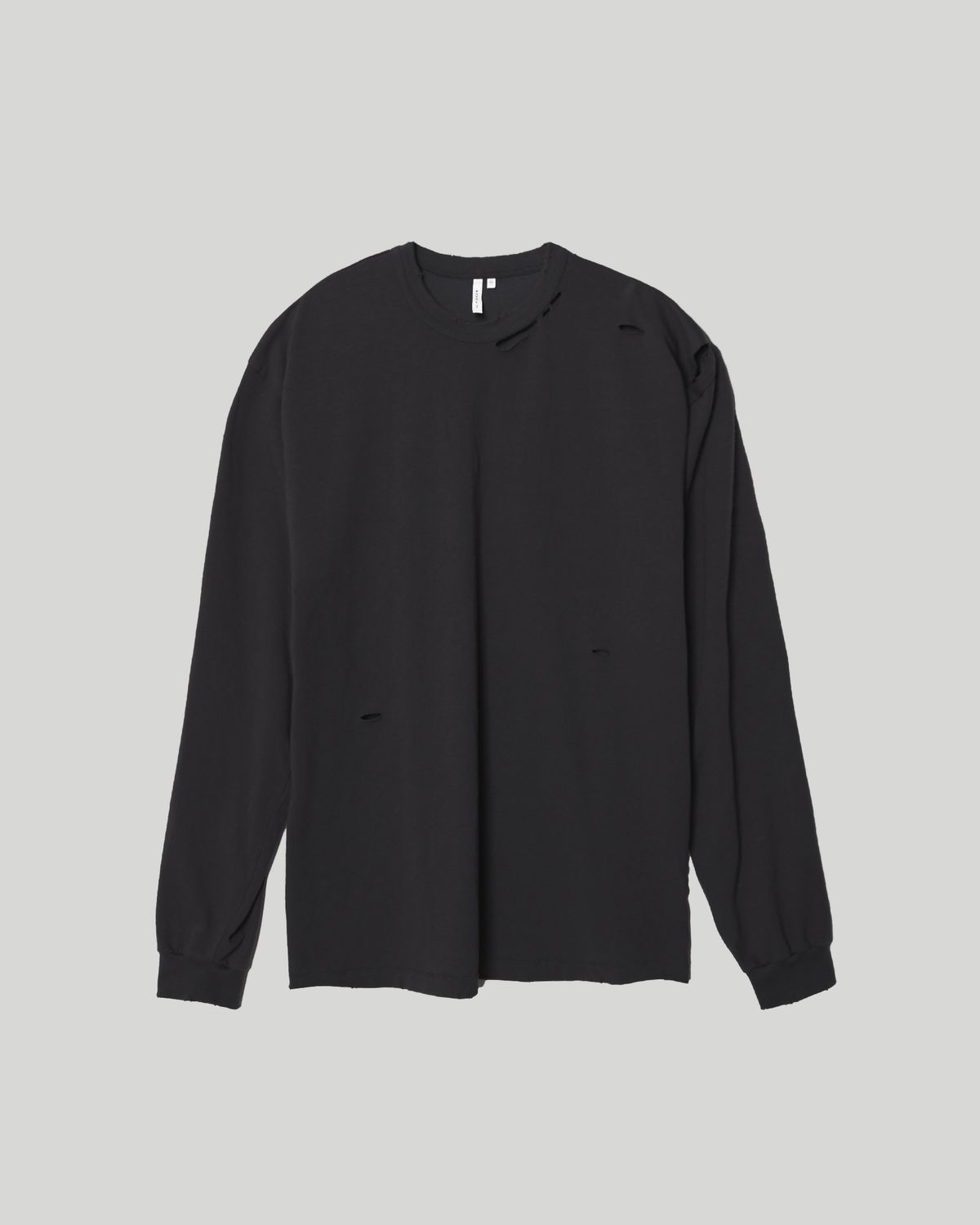 시선(SEASUN) 데미지 L/S 티_블랙
