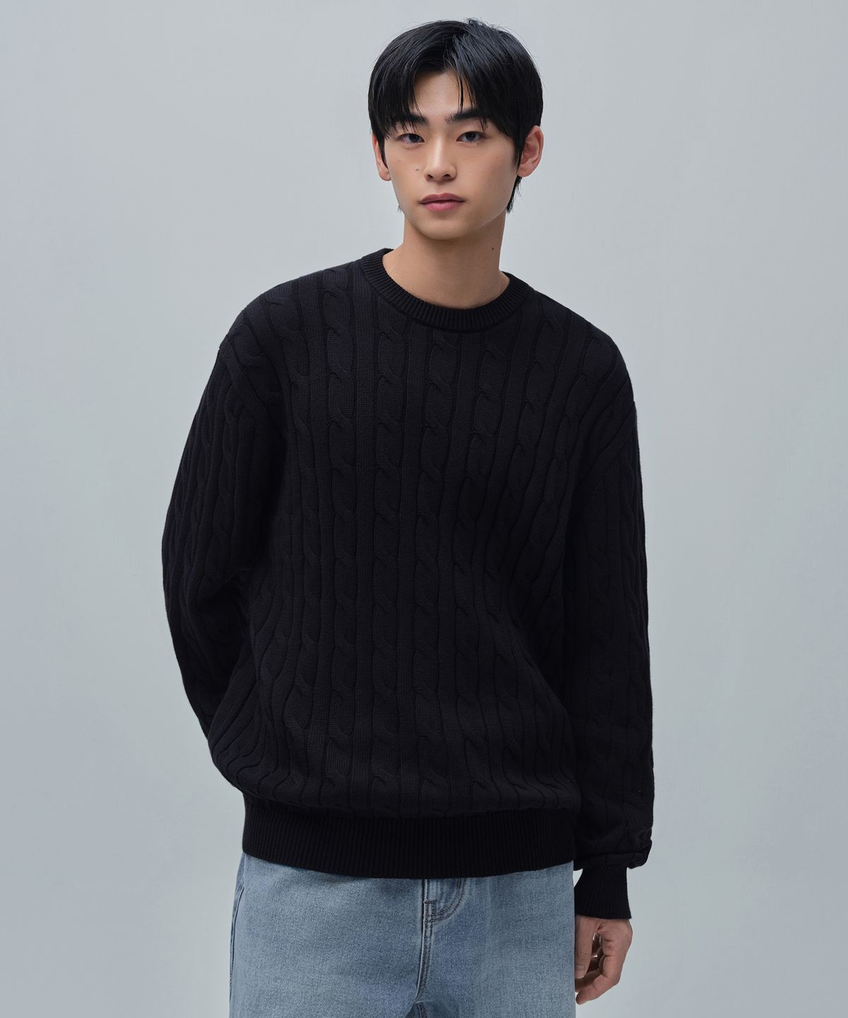 무신사 스탠다드(MUSINSA STANDARD) 코튼 케이블 크루 넥 니트 [블랙]
