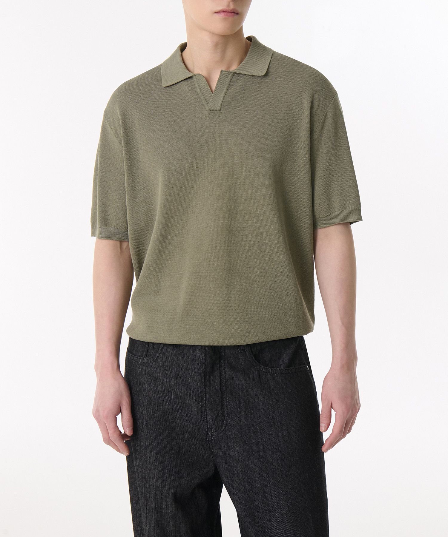 MUSINSA | MUSINSA STANDARD Cool Touch Slit Neck Knitted Polo