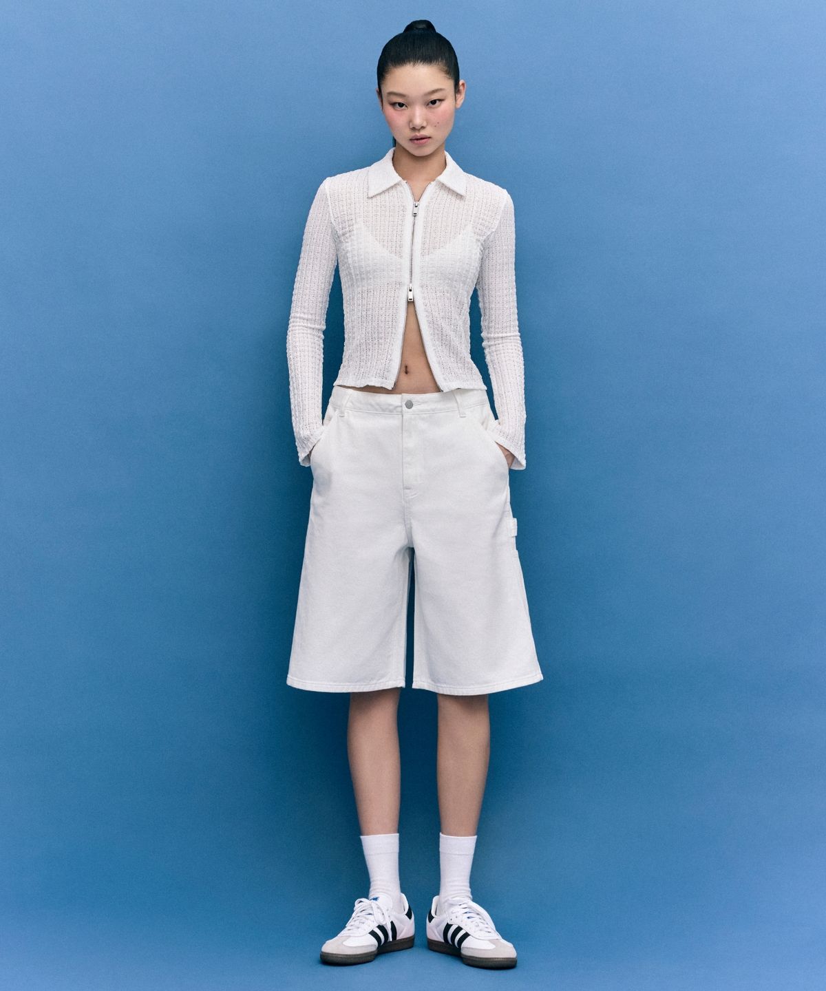 무신사 스탠다드 우먼(MUSINSA STANDARD WOMAN) 우먼즈 카펜터 버뮤다 데님 팬츠 [화이트]