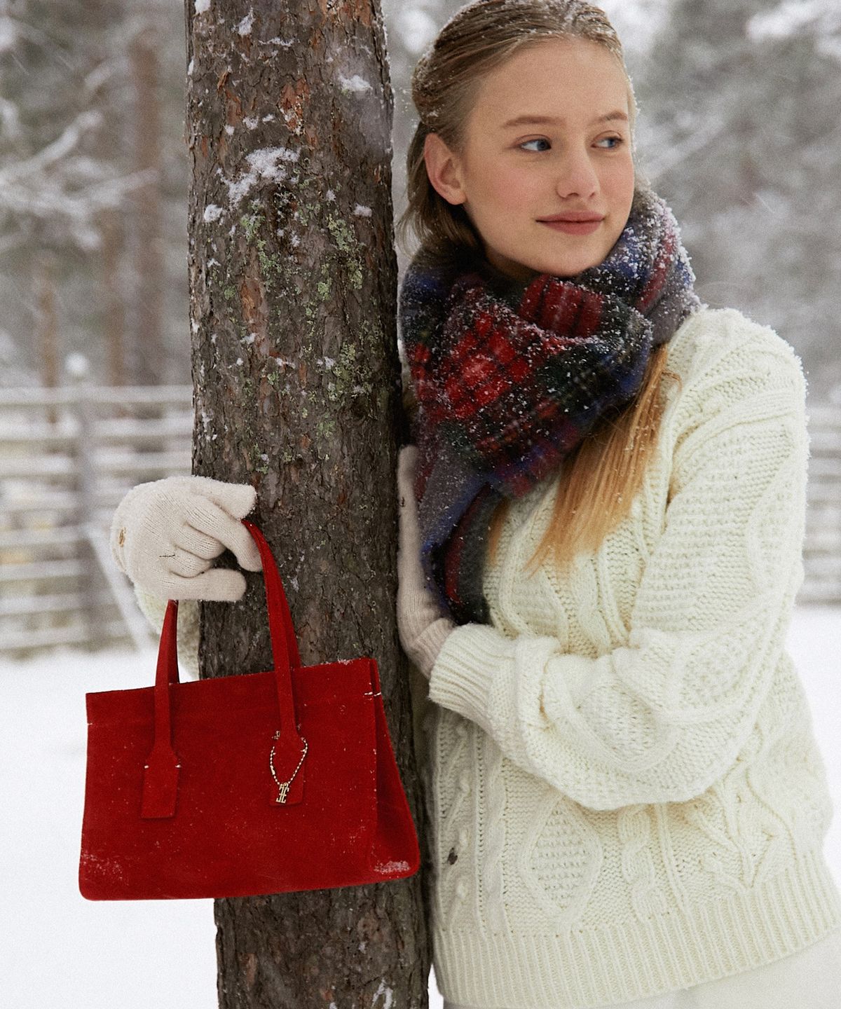 폴뉴아(FOLNUA) TORTE BAG-SUEDE (RED)