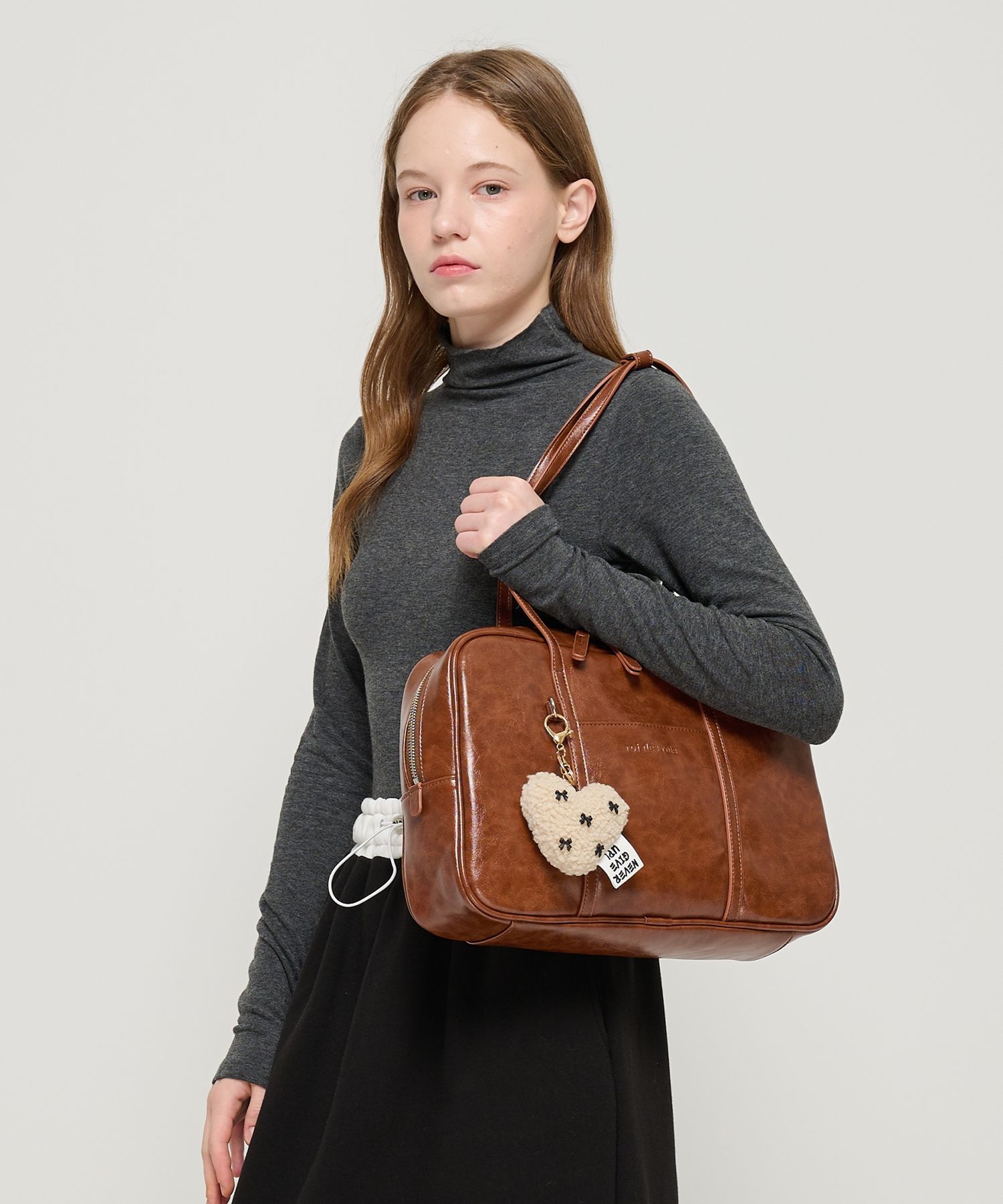 MUSINSA ROIDESROIS Baguette Leather Square Tote Shoulder Bag (Brown)