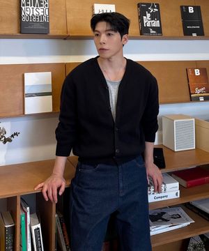 세이지 브이넥 가디건 [블랙]