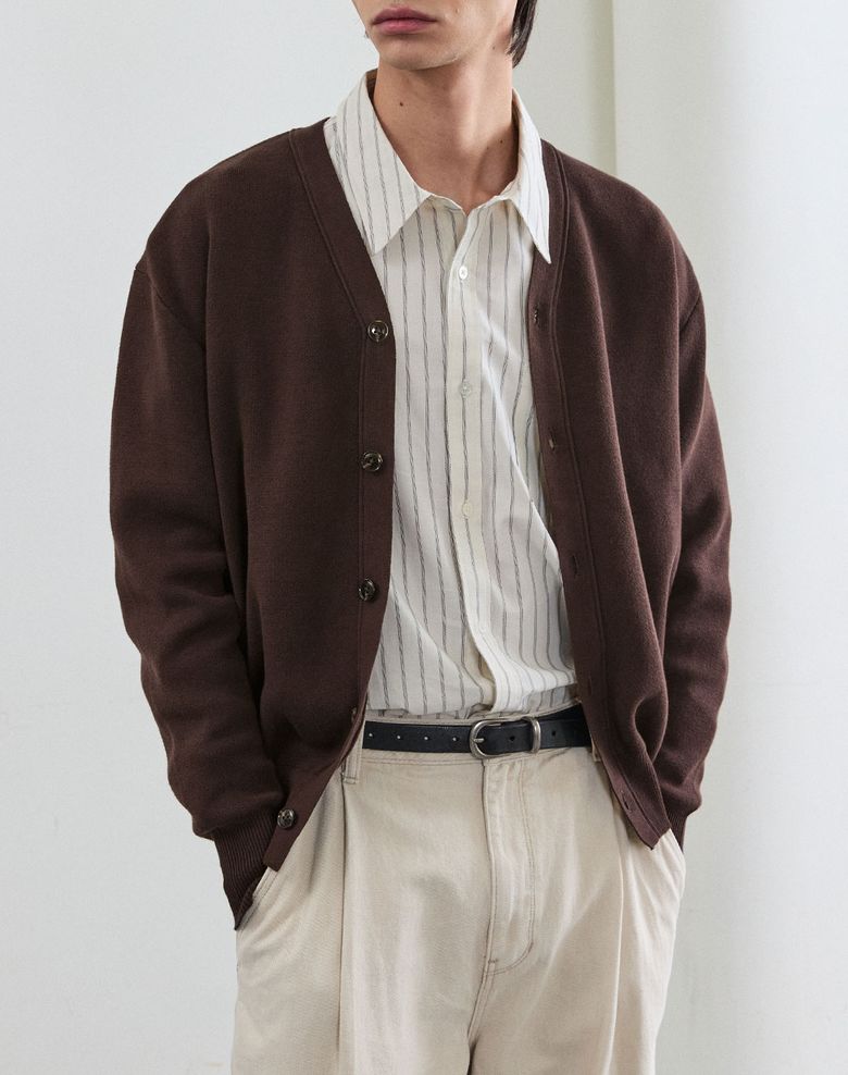 세이지 브이넥 가디건 [브라운]