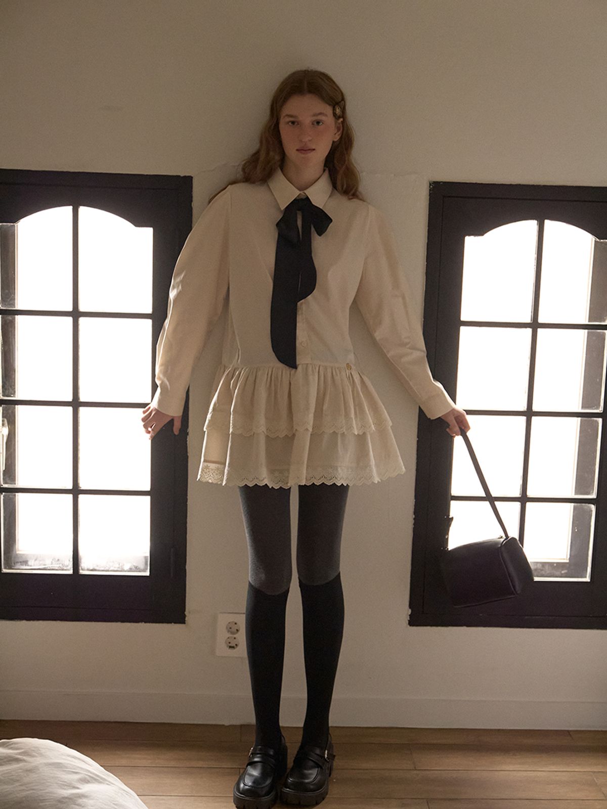 아노에틱(ANOETIC) LACE TIE SHIRT DRESS_BEIGE