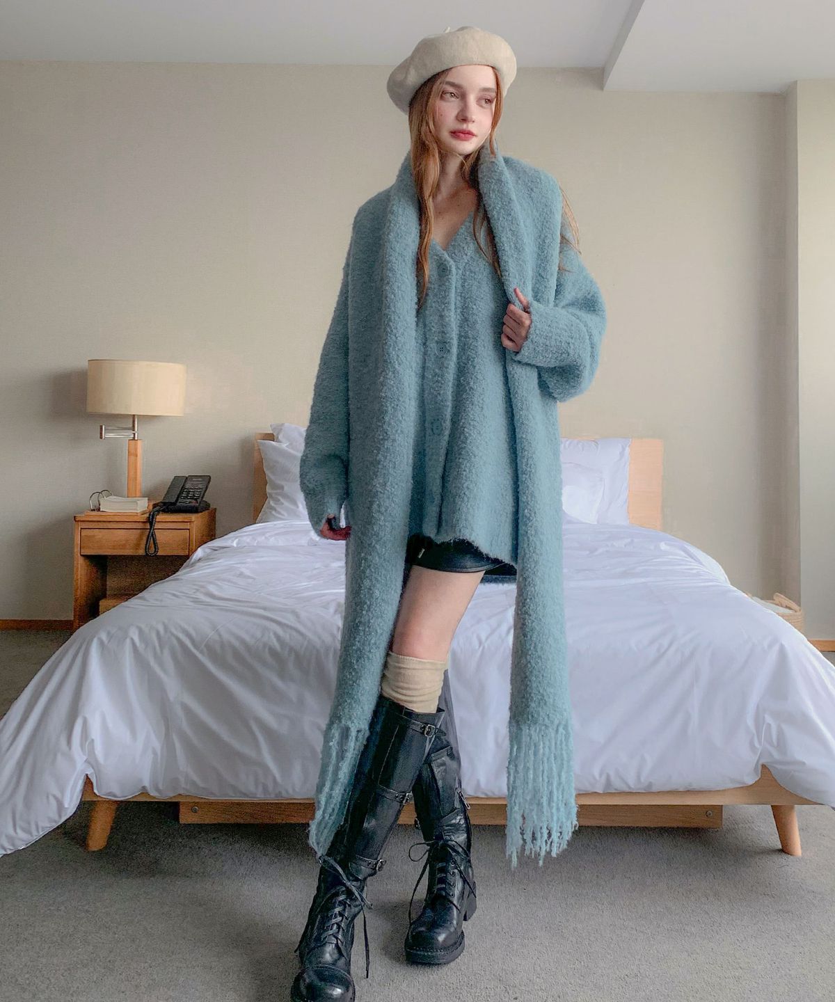 바스카라(VASCARA) [SET] Glass Boucle V-neck Wool Cardigan+Muffler