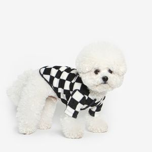 체커보드 강아지 후리스