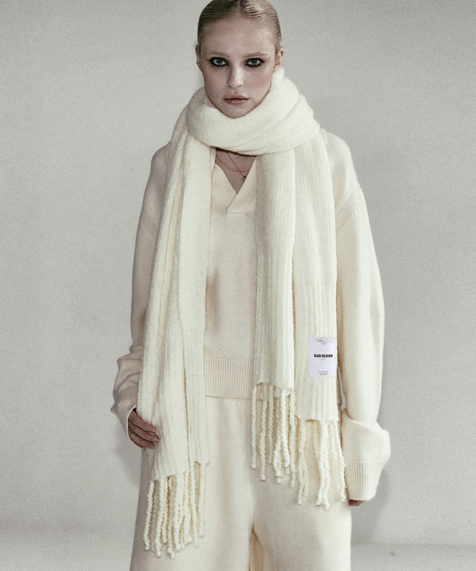 ★韓国人気★BADBLOOD★BS WOOL BLEND FRINGE SCARF MUSINSA公式 | BADBLOOD BS Wool Blend Fringe Scarf - Cream