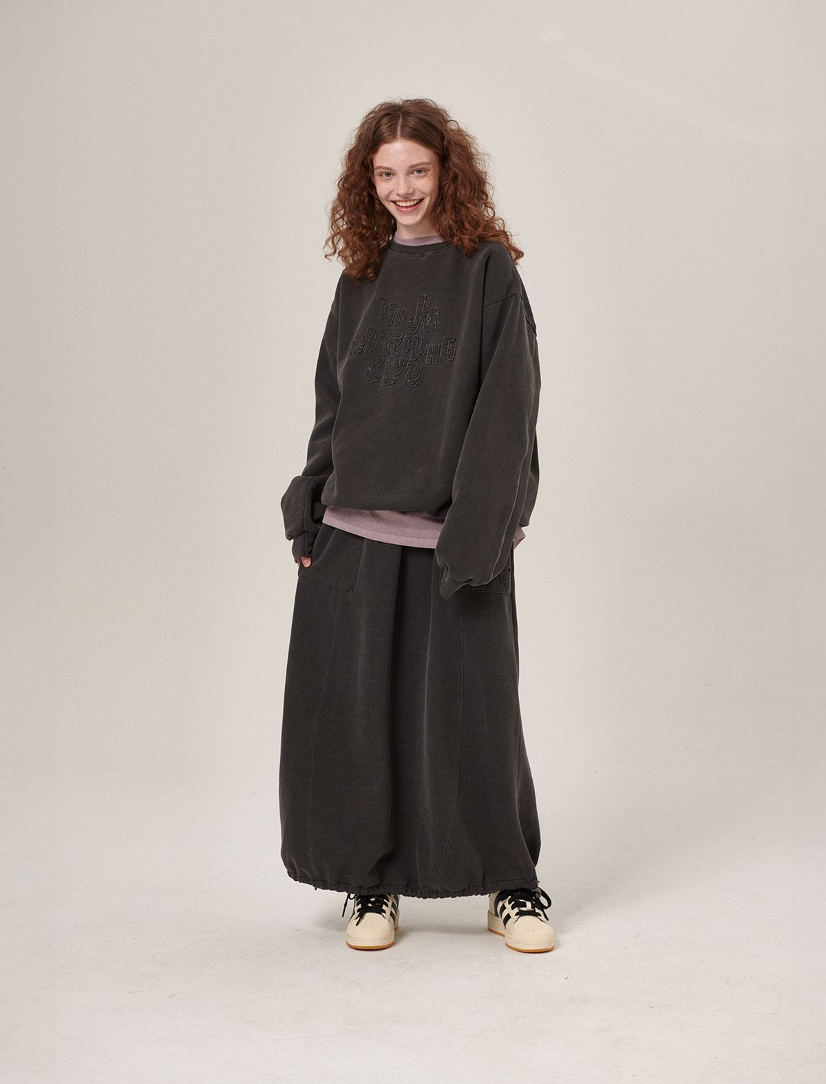 플랫웨이브 인 서울(FLATWAVE IN SEOUL) Hava Patchwork Pigment SweatShirt/Skirt Set Charcoal
