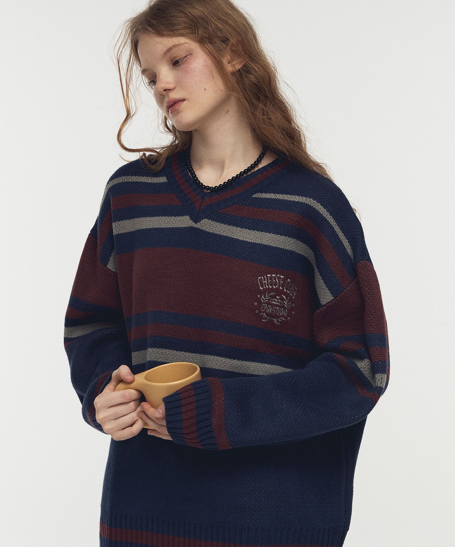 ★CPGN STUDIO_COMPAGNO★ Cheese Club V-neck Knit Navy MUSINSA | CPGN STUDIO Cheese Club V-Neck Knit Navy