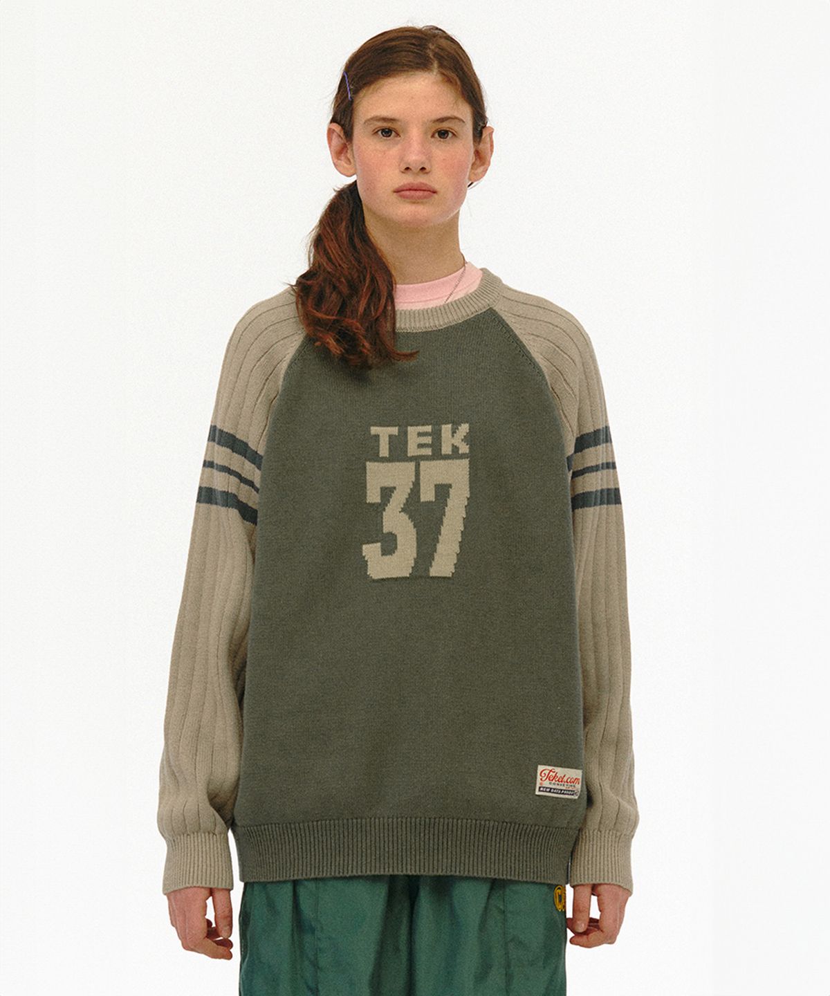 테켓(TEKET) Numbering Knit Sweater Khaki