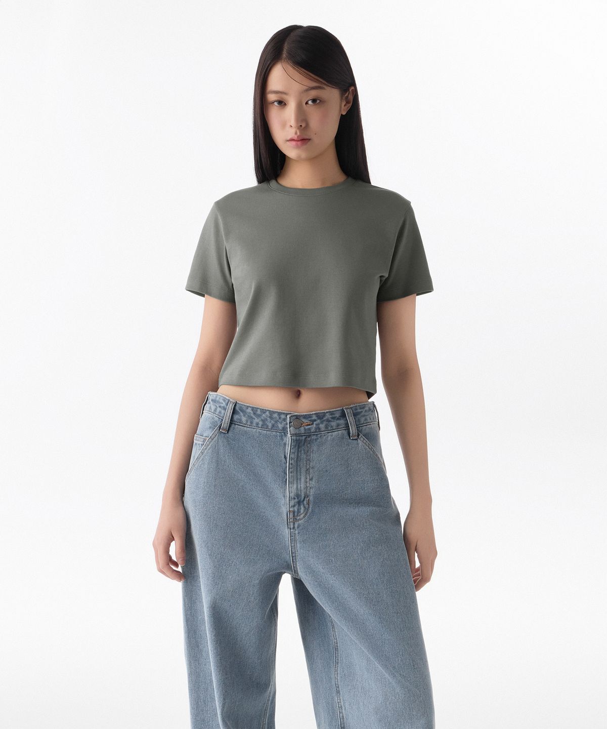 무신사 스탠다드 우먼(MUSINSA STANDARD WOMAN) 우먼즈 크루 넥 크롭 티셔츠 [카키 그레이]