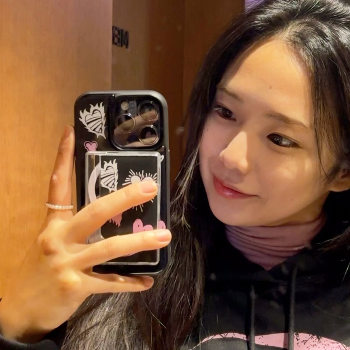 일육팔센치케이스(168CM) 아이폰 맥세이프 스웨이드 폰케이스 빈티지 하트 핑크