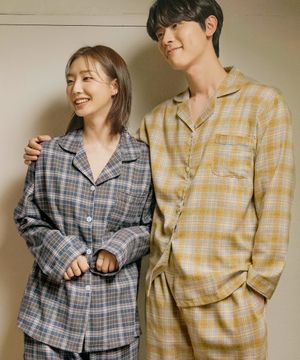 [2PACK] 올드트리 체크 커플 파자마 잠옷세트