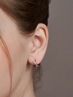 ribbon knot one-touch earring