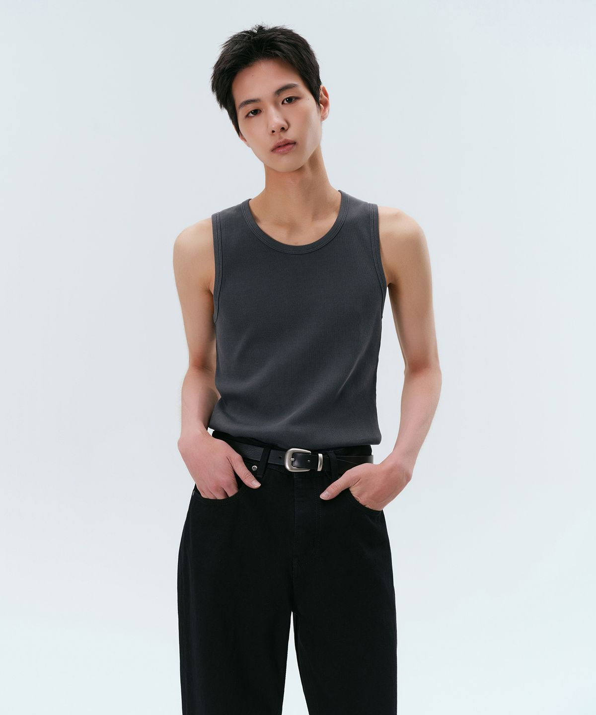 무신사 스탠다드(MUSINSA STANDARD) 피그먼트 탱크 탑 [다크 그레이]