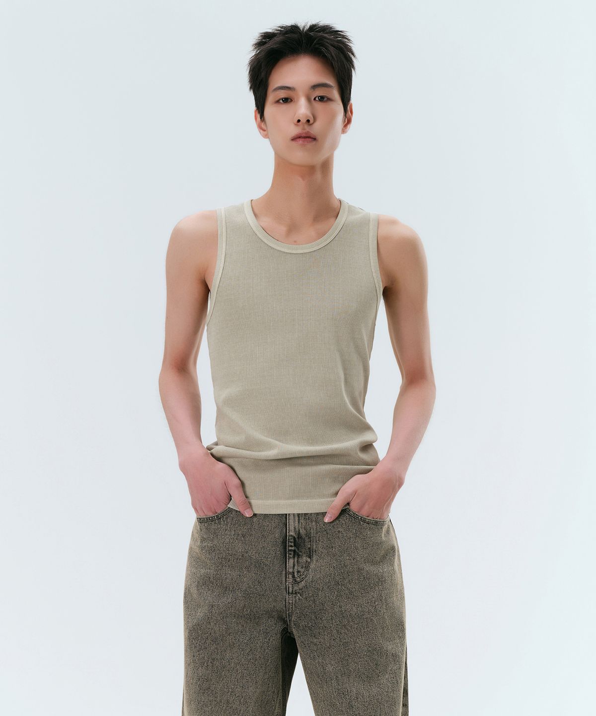 무신사 스탠다드(MUSINSA STANDARD) 피그먼트 탱크 탑 [더스티 크림]