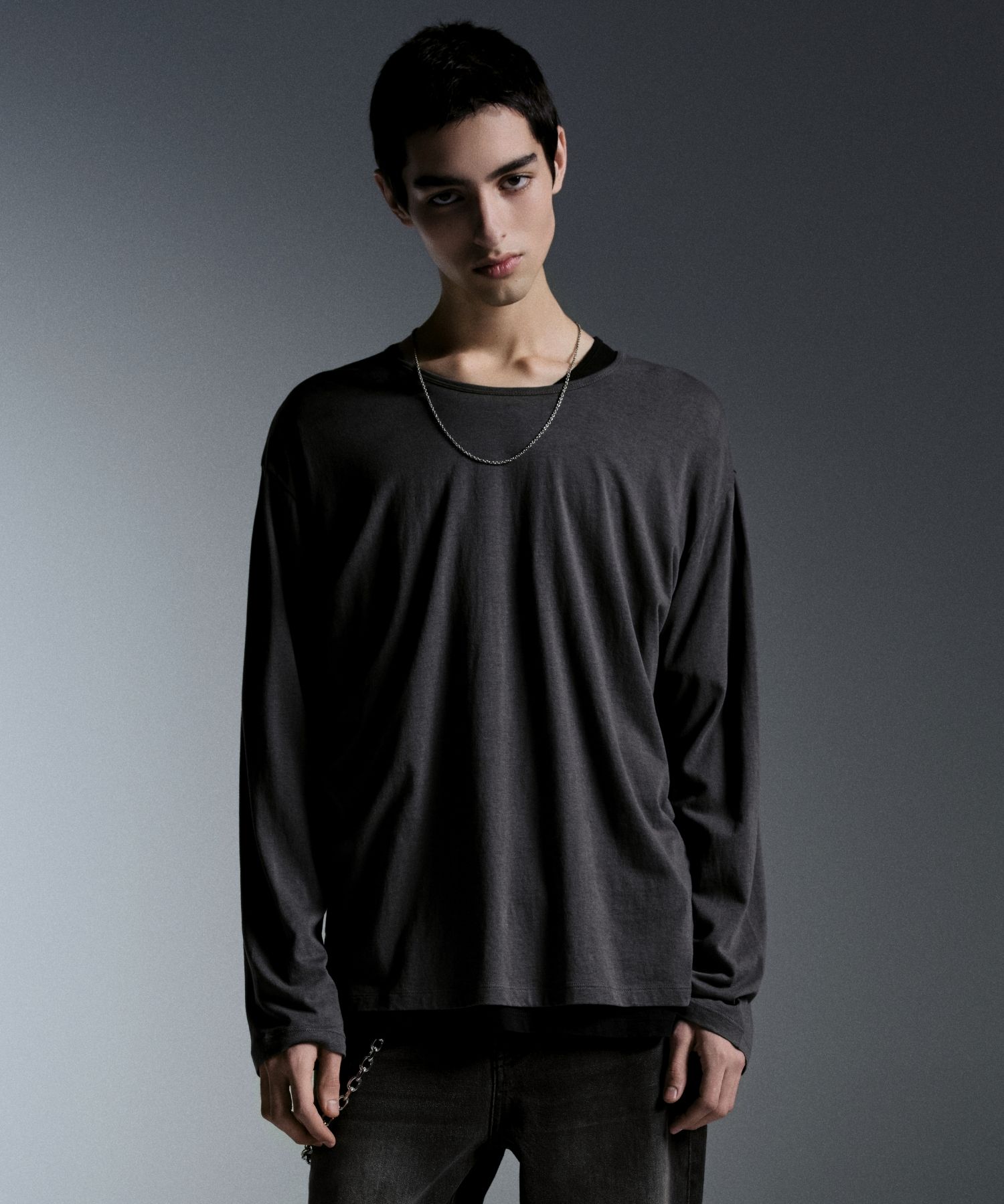 Tシャツ・カットソー *MUSINSA STANDARD* Relaxed CR Scoop Neck Long Sleeve T-Shirt MUSINSA | MUSINSA STANDARD Relaxed Lightweight CR Scoop Neck