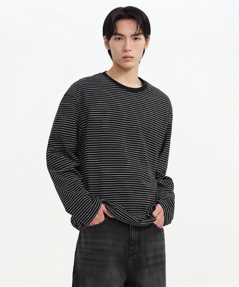 핀 스트라이프 릴렉스드 긴소매 티셔츠 [블랙/화이트]