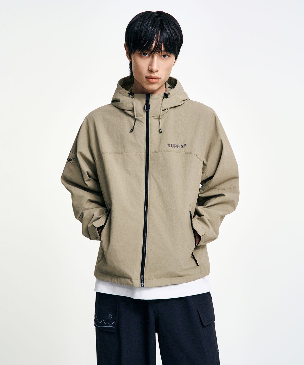 수프라(SUPRA) 베이직 립스탑 배색 2L 바람막이 (BEIGE)