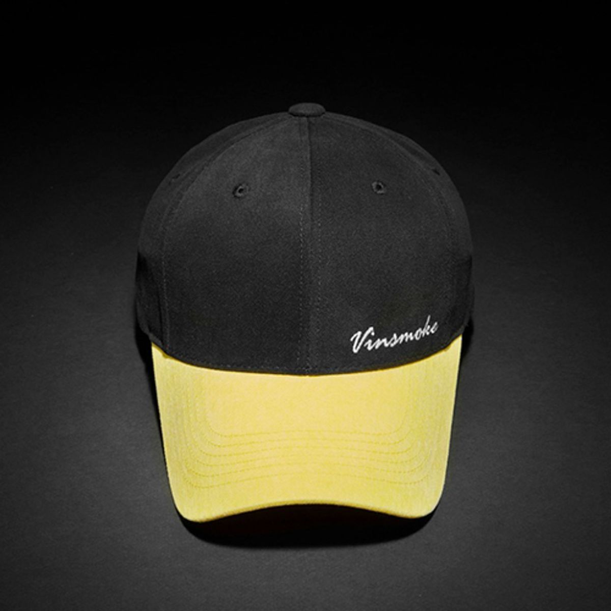 빈스모크(VINSMOKE) Side Lettering Logo [Bruce Lee] 볼캡 [HARD FIT]