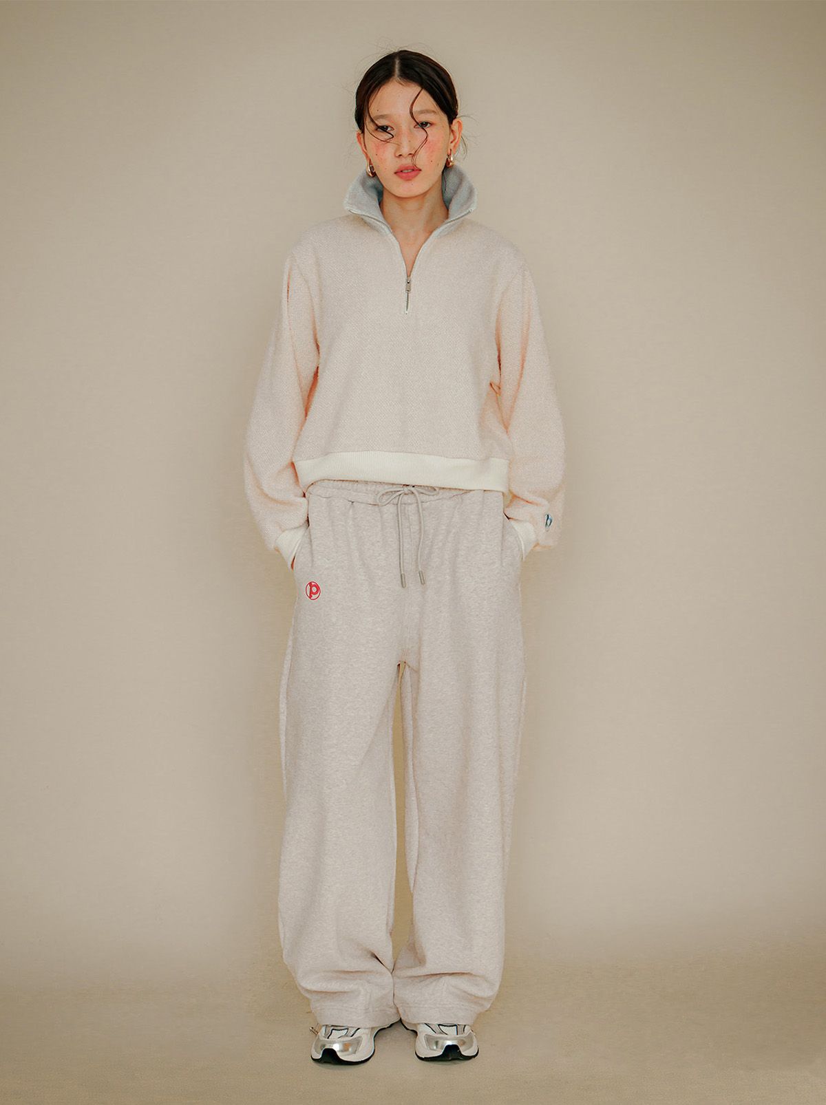 프쉬케(PSUCHE) 2WAY OVERFIT SWEATPANTS_MELANGE CREAM