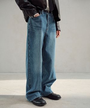 LOOSED WIDE DENIM PANTS (RIBBED BLUE)