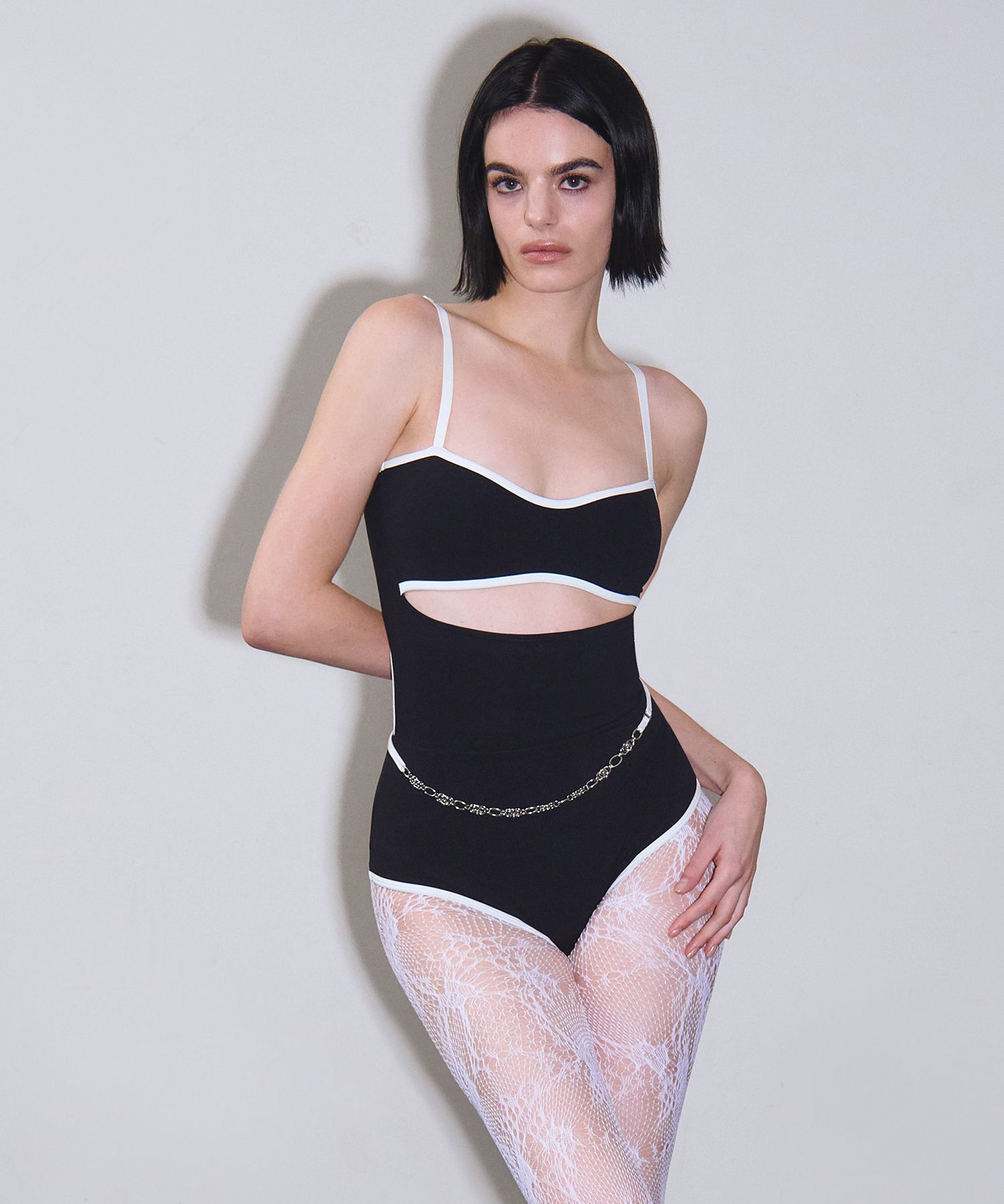 ★VINAJ★ Line Diamond Monokini Black P0000FBS MUSINSA | VINAJ Line Diamond Monokini - Black