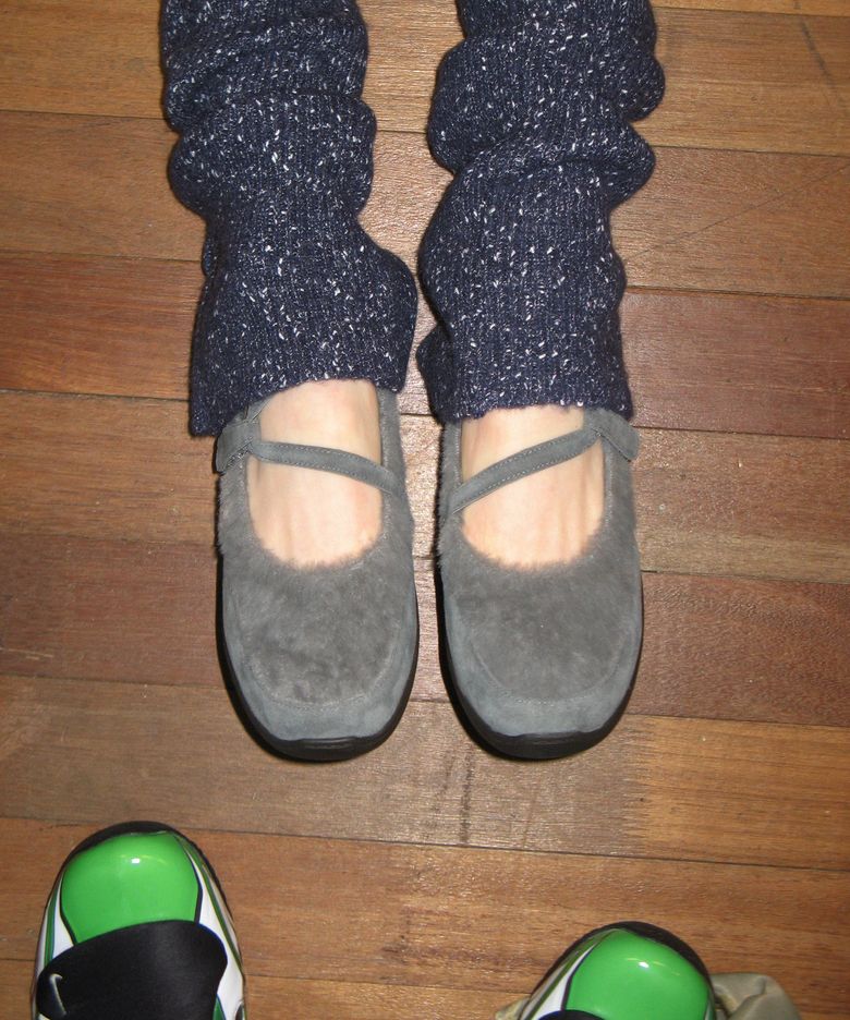 Warm Bitter 0002-1. Rubber Sole Curved Velcro - 3colors