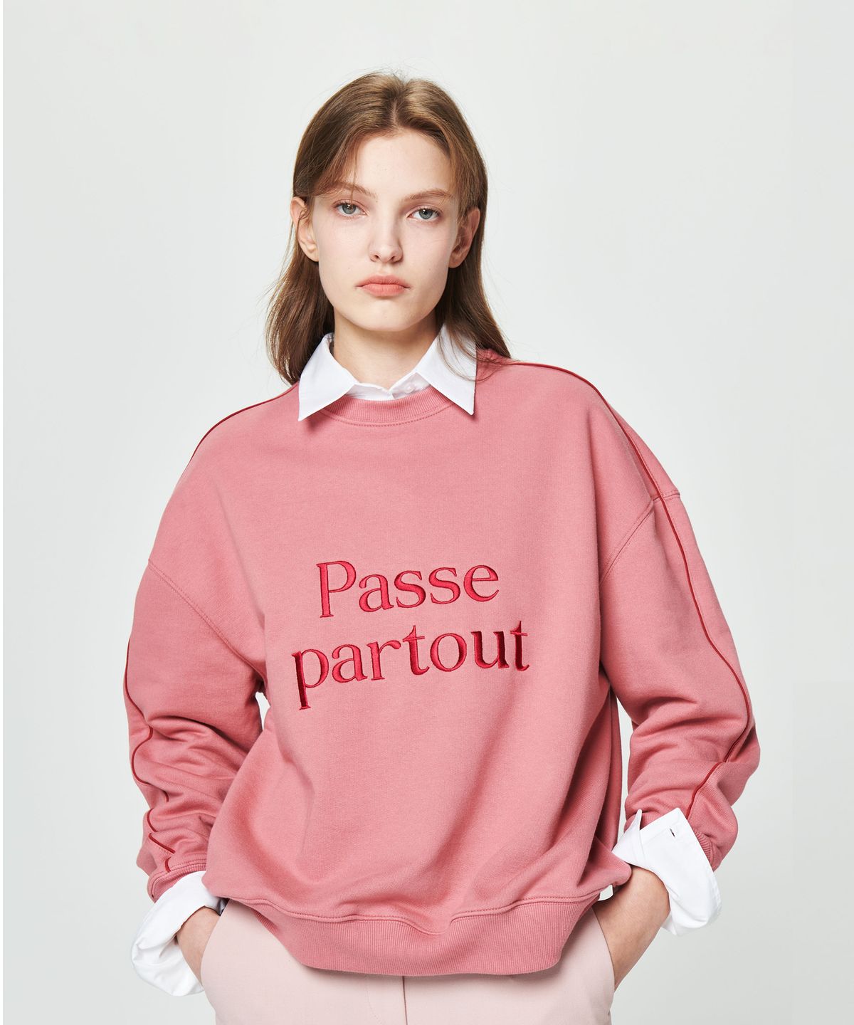파스파르투(PASPARTU) PASSE PARTOUT LOGO SWEATSHIRT [PINK]
