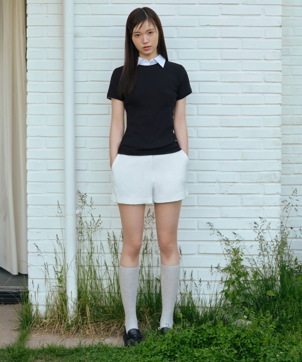무신사 스탠다드 우먼(MUSINSA STANDARD WOMAN) 우먼즈 히든 밴딩 쇼트 슬랙스 [화이트]
