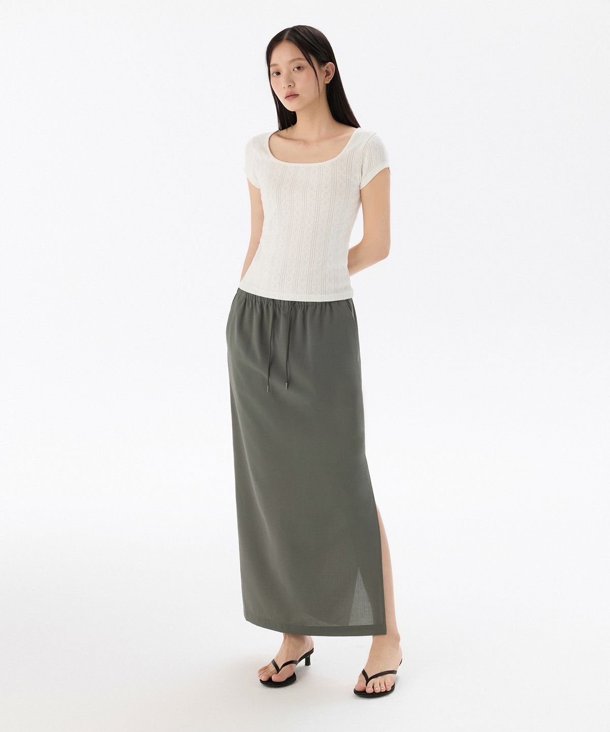 무신사 스탠다드 우먼(MUSINSA STANDARD WOMAN) 우먼즈 린넨 라이크 밴딩 롱 스커트 [그레이쉬 카키]