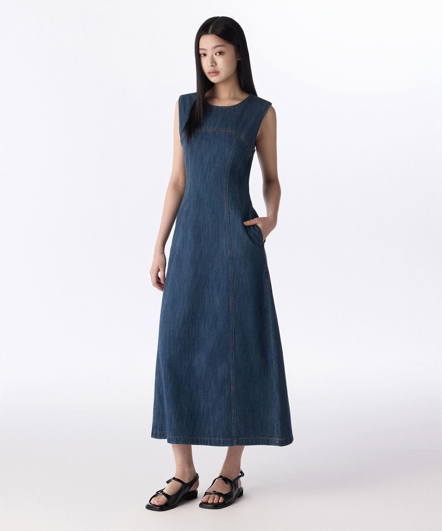Shop Maxi Dresses at MUSINSA
