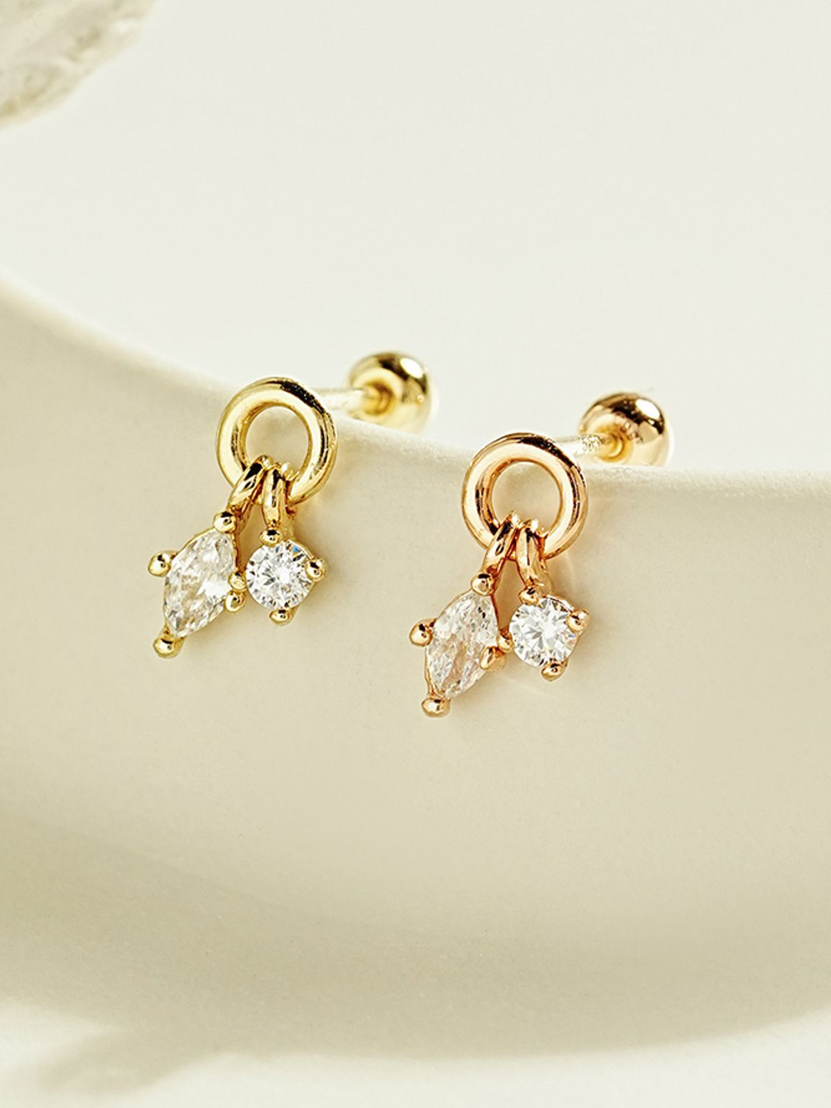 미니멀피어싱(MINIMALPIERCING) 14K 트윈 큐빅 드롭 피어싱 귀걸이