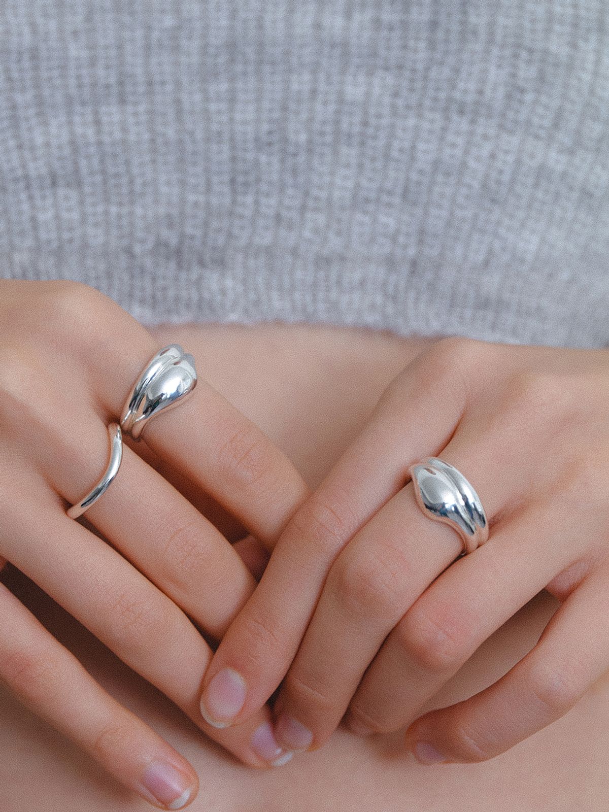 리엔느와르(leeENoir) Double Wave Ring (2color)